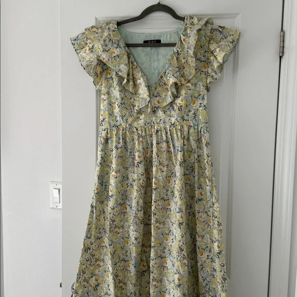 Floral Ruffle Dress - Picture 1 of 5
